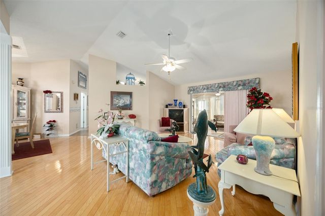 5146 NW 21ST LOOP, Ocala, FL 34482