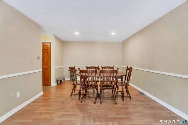 200 Treadwell Street 204, Hamden, CT 06517
