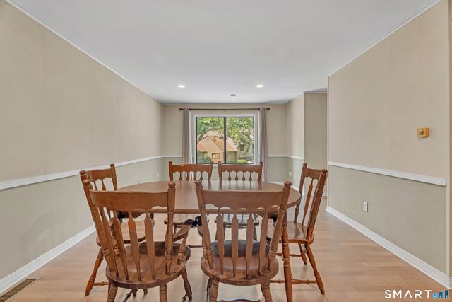 200 Treadwell Street 204, Hamden, CT 06517
