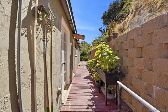 2335-37 S Camino Del Rio, San Diego, CA 92108
