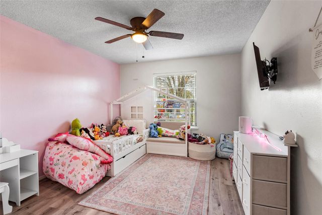 3414 E Orange Street, Pearland, TX 77581