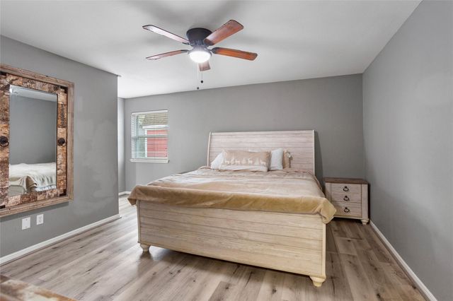 3414 E Orange Street, Pearland, TX 77581