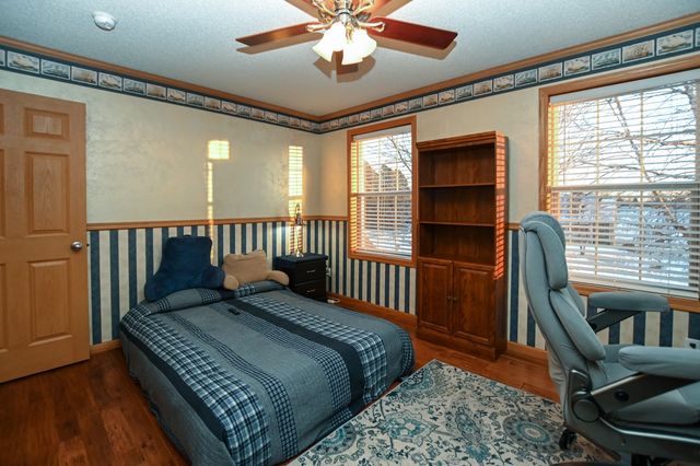 1835 Somerset Drive, Marion, IA 52302