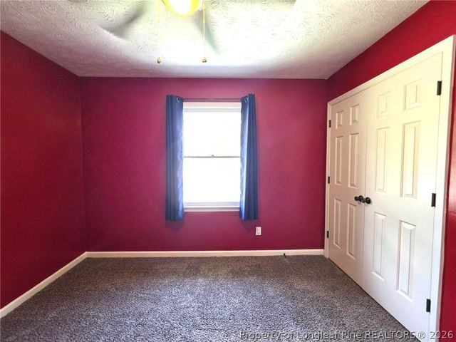 6812 Saint Julian Way, Fayetteville, NC 28314