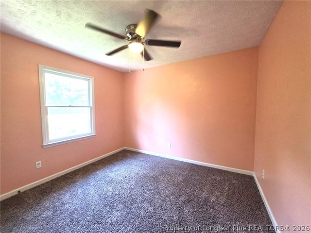 6812 Saint Julian Way, Fayetteville, NC 28314