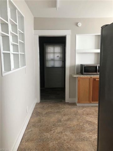 180 W Balview AVE, Norfolk, VA 23503