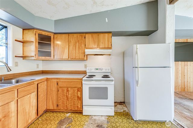 3962 Deer Park Road, Port Angeles, WA 98362