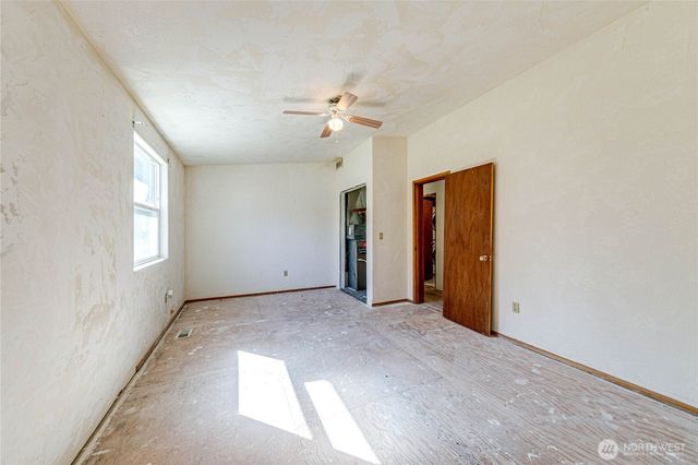 3962 Deer Park Road, Port Angeles, WA 98362