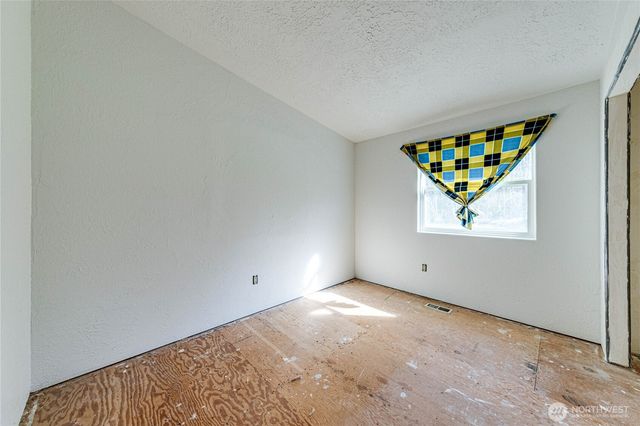 3962 Deer Park Road, Port Angeles, WA 98362
