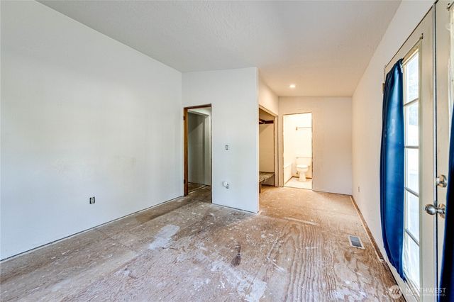3962 Deer Park Road, Port Angeles, WA 98362