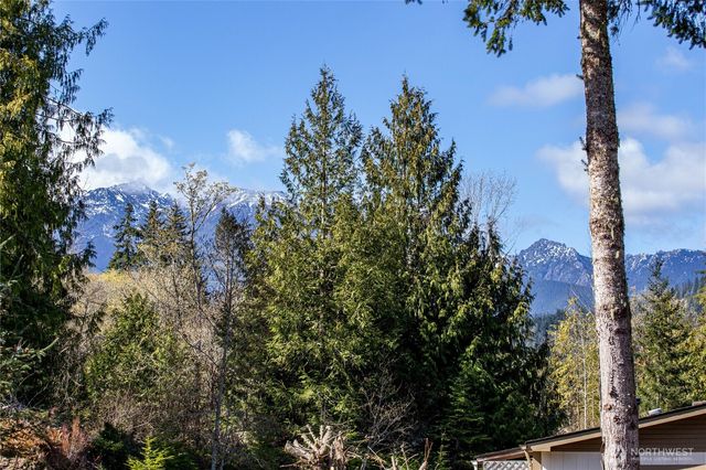 3962 Deer Park Road, Port Angeles, WA 98362