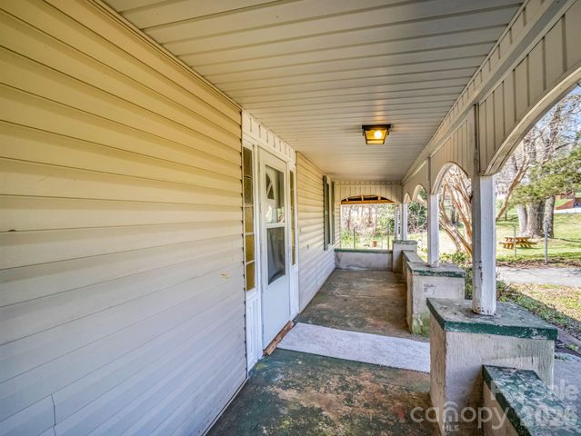 1282 Old US 74 Highway, Ellenboro, NC 28040