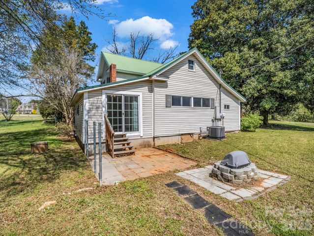 1282 Old US 74 Highway, Ellenboro, NC 28040
