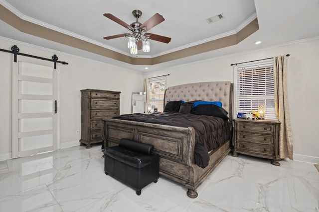 1440 oak shadows Drive, Sherwood, AR 72120