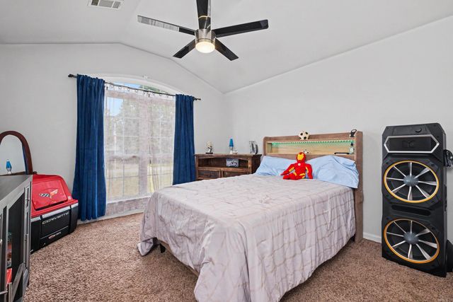 1440 oak shadows Drive, Sherwood, AR 72120