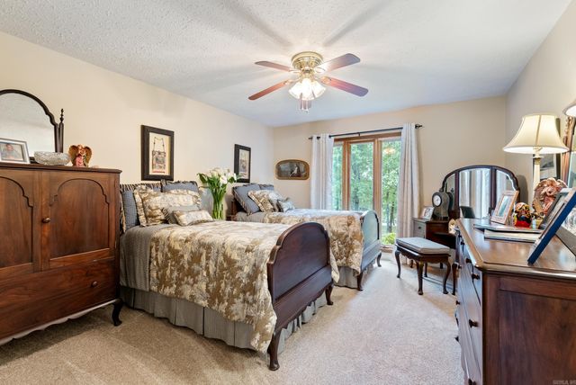 1360 Stanley Russ Rd, Conway, AR 72034