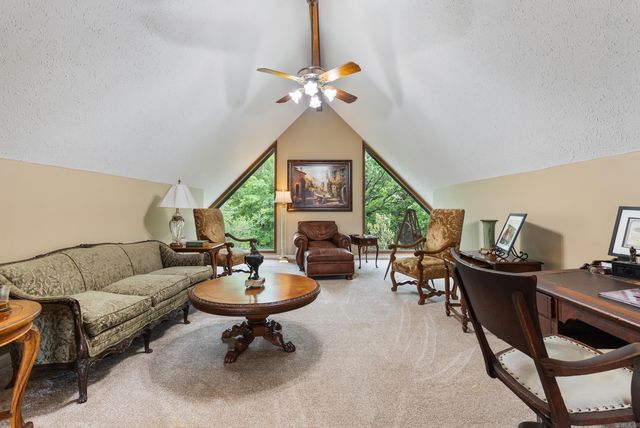 1360 Stanley Russ Rd, Conway, AR 72034