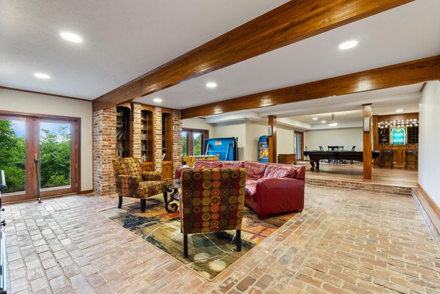 1360 Stanley Russ Rd, Conway, AR 72034