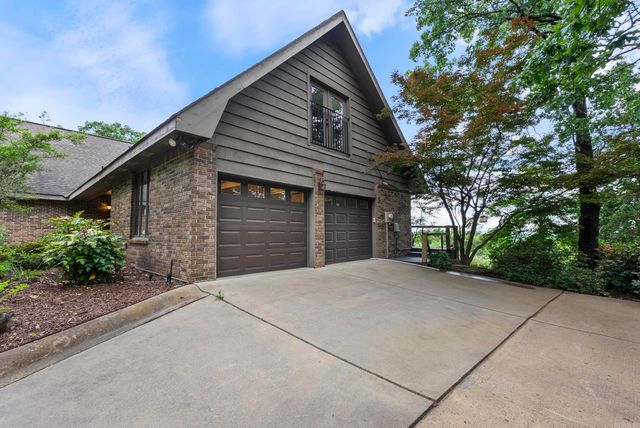 1360 Stanley Russ Rd, Conway, AR 72034