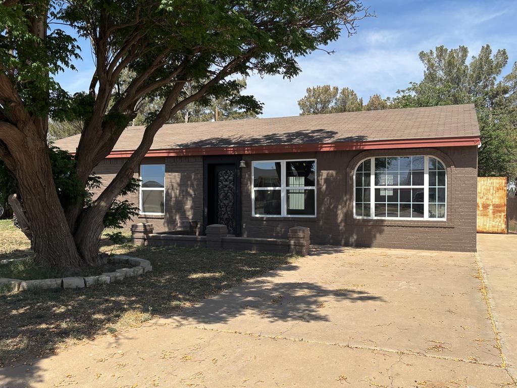 1603 E Pine, Midland, TX 79705