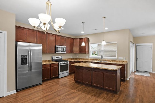 1066 E 115th Court, Crown Point, IN 46307