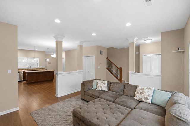 1066 E 115th Court, Crown Point, IN 46307