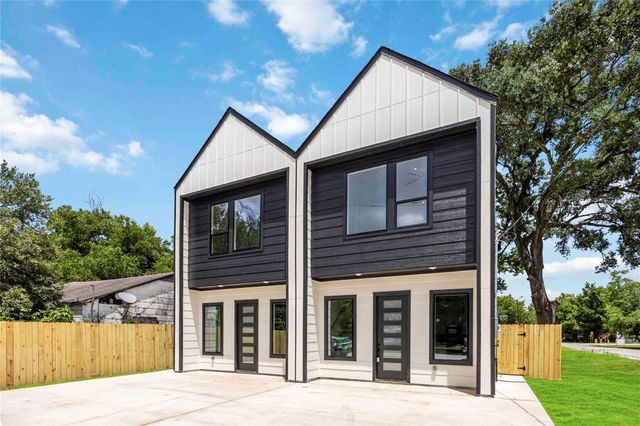 7129 Sidney Street A-B, Houston, TX 77021