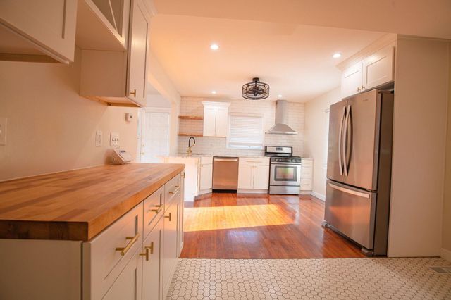 5810 GREENLEAF RD, Cheverly, MD 20785