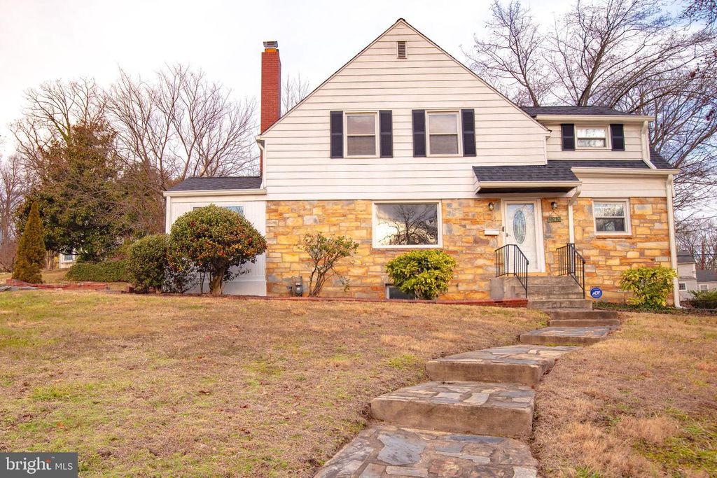 5810 GREENLEAF RD, Cheverly, MD 20785