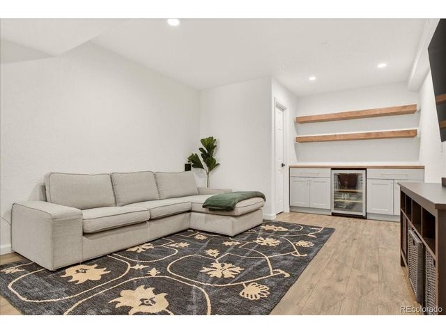 9800 Cheewall Ln, Parker, CO 80134