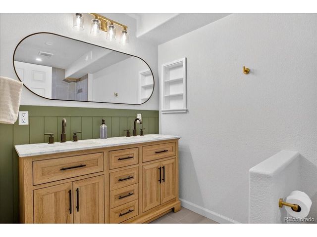 9800 Cheewall Ln, Parker, CO 80134