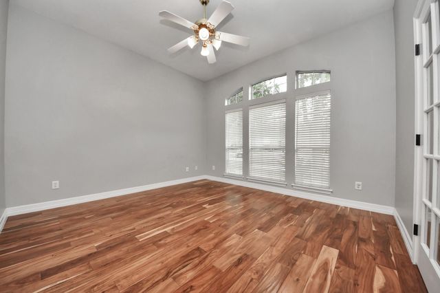 2802 Creek Bend Drive, Friendswood, TX 77546