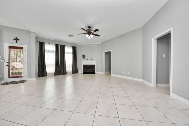 2802 Creek Bend Drive, Friendswood, TX 77546