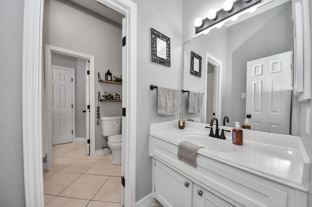 2802 Creek Bend Drive, Friendswood, TX 77546