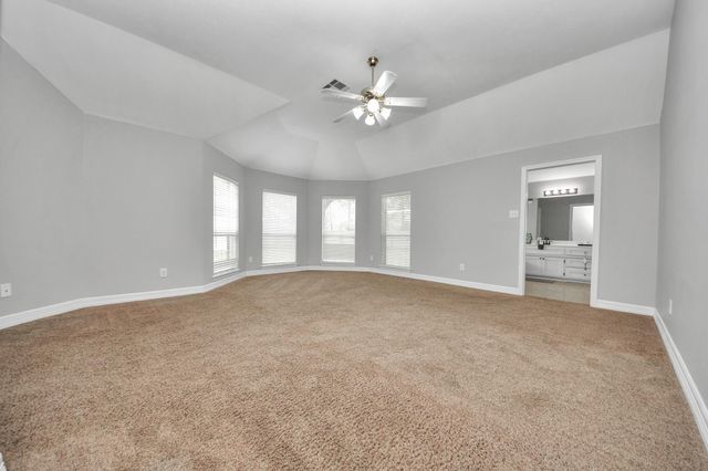 2802 Creek Bend Drive, Friendswood, TX 77546