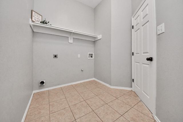 2802 Creek Bend Drive, Friendswood, TX 77546