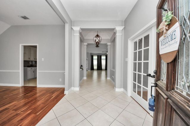 2802 Creek Bend Drive, Friendswood, TX 77546