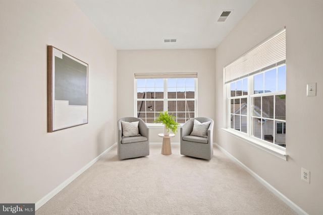 12147 MONTEITH LN, Fairfax, VA 22030