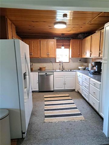 2462 Hilltop Road, Marshall, AR 72650