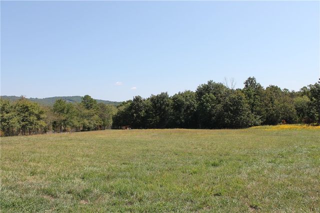 2462 Hilltop Road, Marshall, AR 72650