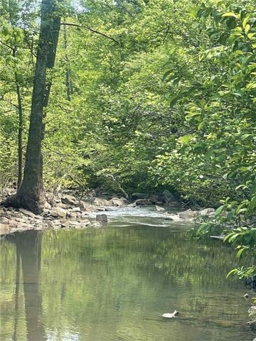 2462 Hilltop Road, Marshall, AR 72650