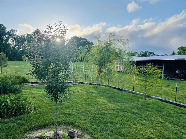 2462 Hilltop Road, Marshall, AR 72650