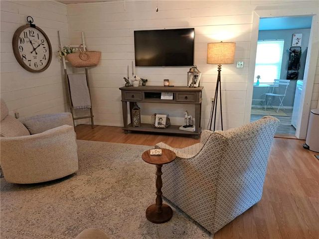 2462 Hilltop Road, Marshall, AR 72650