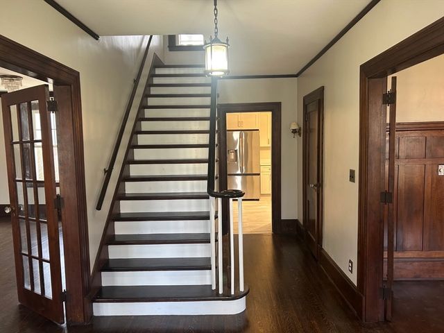 122 Bellevue Ave, Springfield, MA 01108