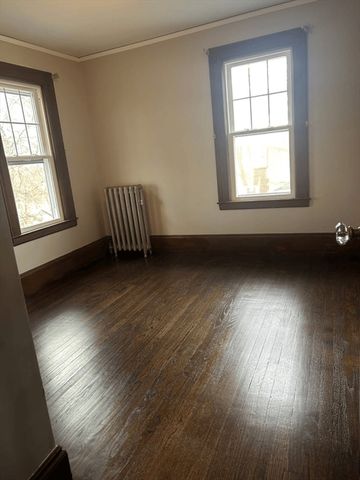 122 Bellevue Ave, Springfield, MA 01108