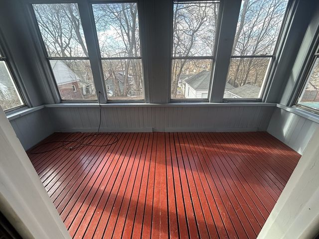 122 Bellevue Ave, Springfield, MA 01108