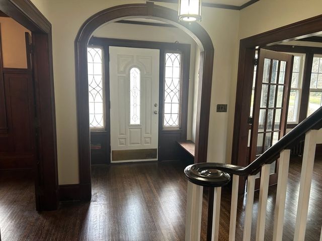 122 Bellevue Ave, Springfield, MA 01108