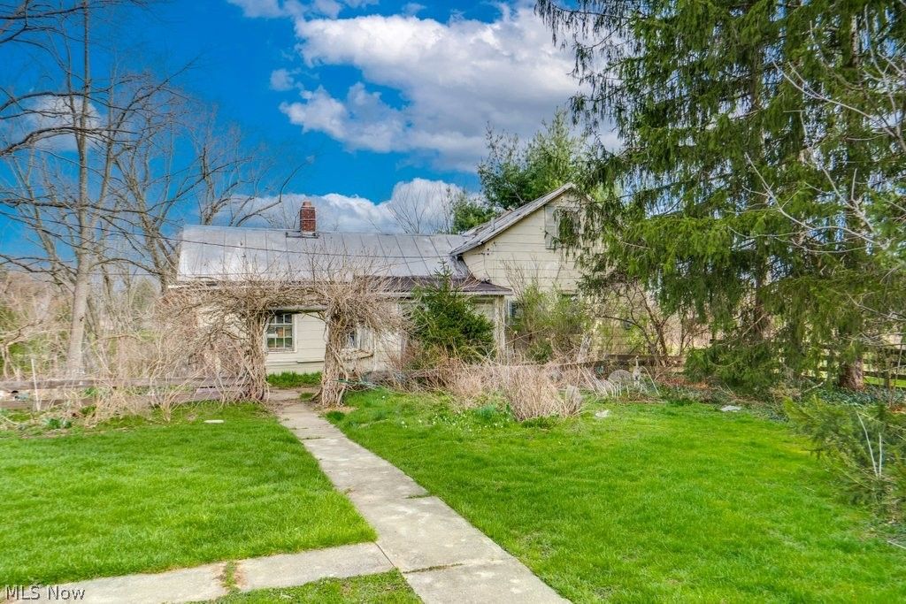 1846 Lester Road, Valley City, OH 44280
