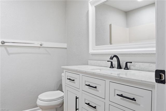 805 Fordson WAY, Chesapeake, VA 23320