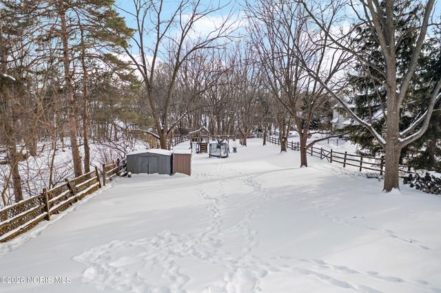 345 Hillside Drive, Rossford, OH 43460